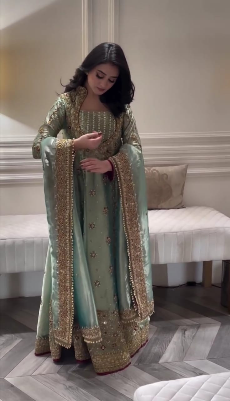 Classic Embroidered Formal 3pc Suit