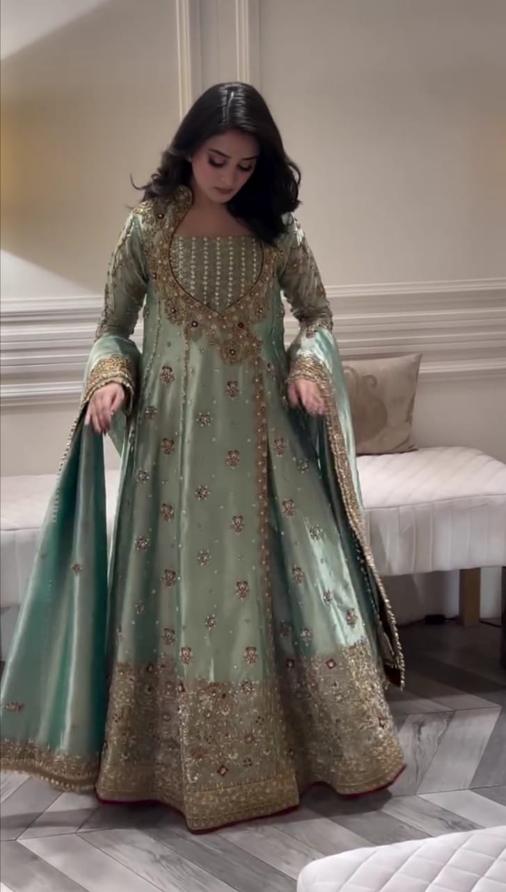 Classic Embroidered Formal 3pc Suit