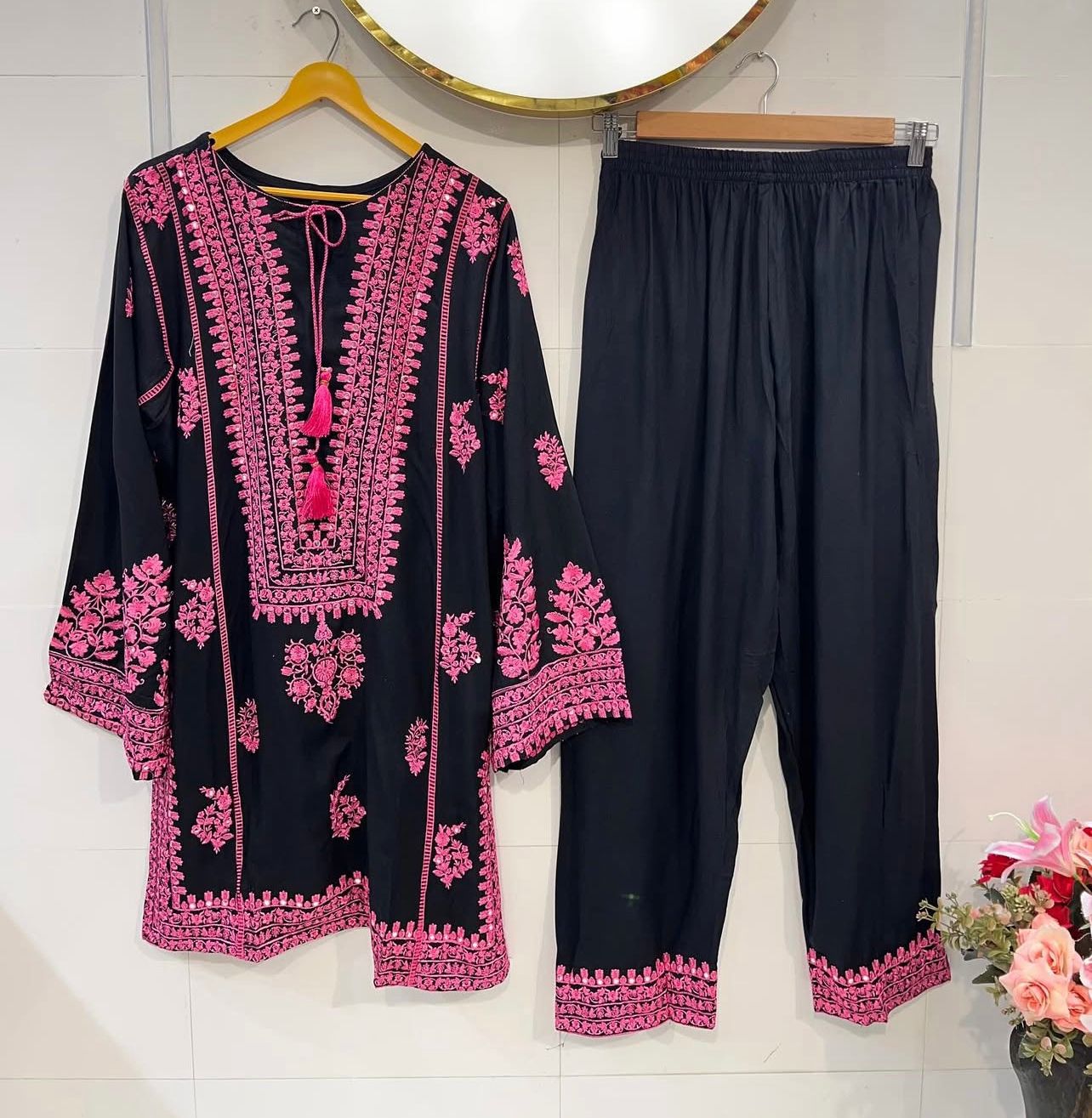 Women Embroidered 3Pcs Dress