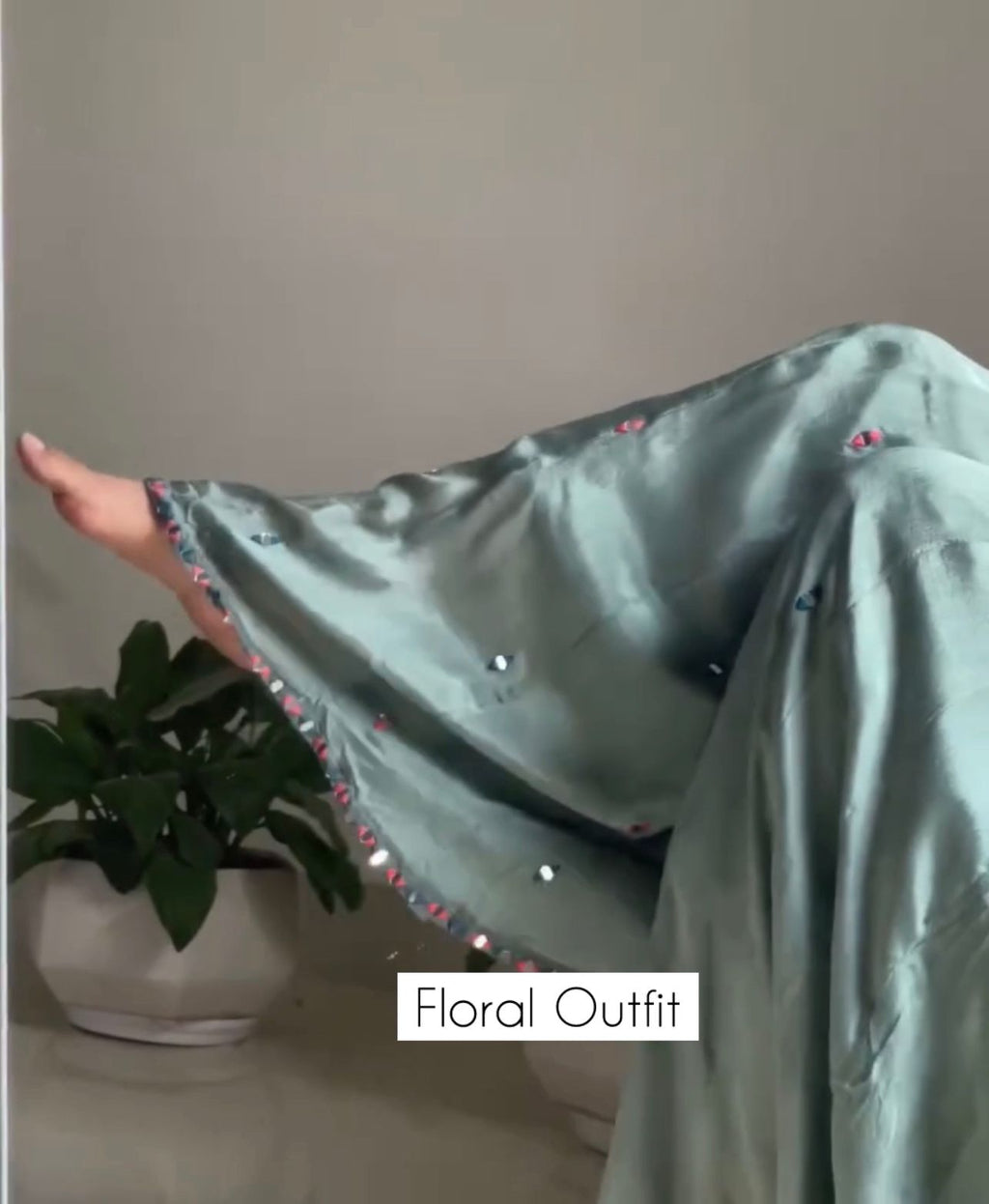 Women Floral 3Pcs Stitched Dress