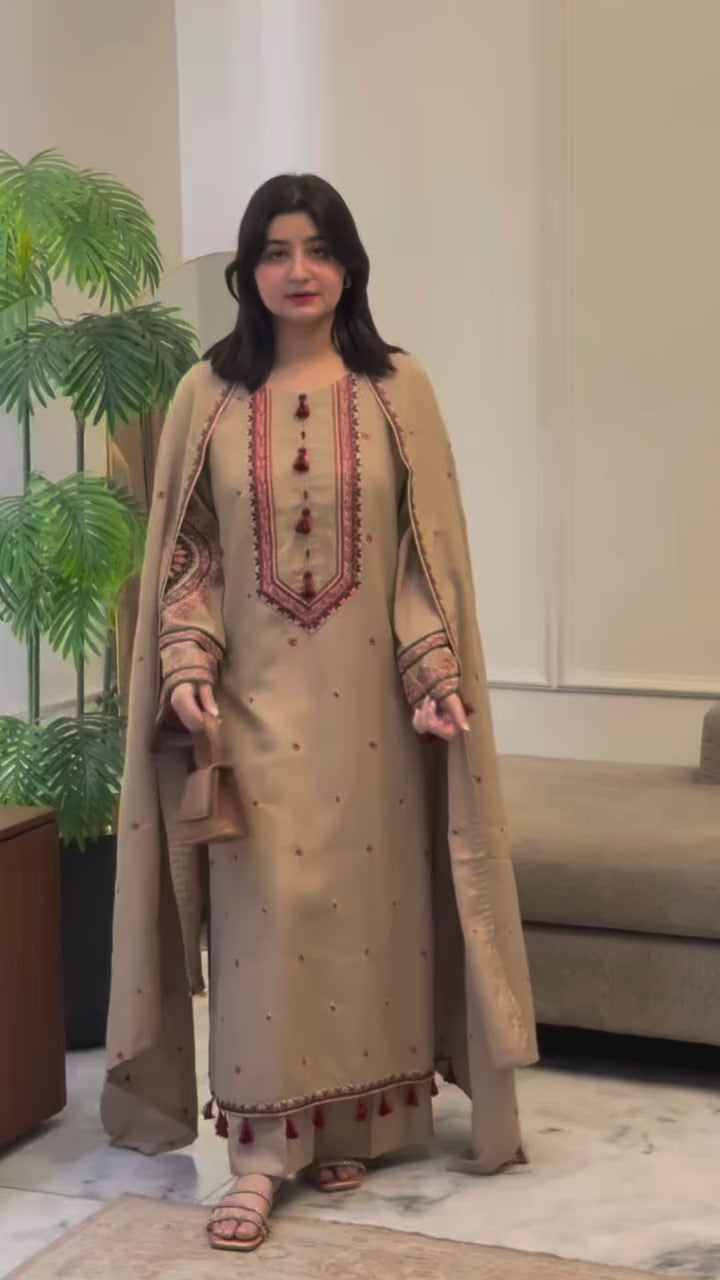 Elegant Women’s Embroidered 3-Piece Suit